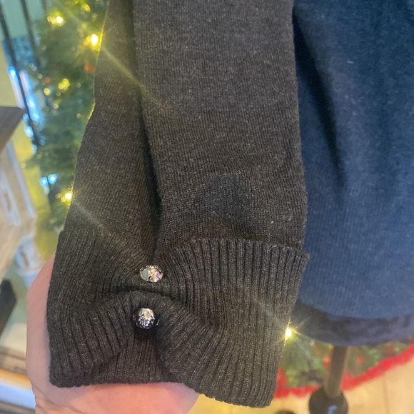 Cardigan - Picture 3 of 5